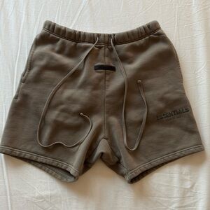 Fear of God Essentials Taupe Shorts Size S Men